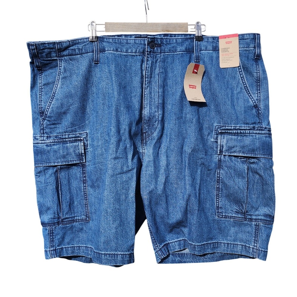 Levis Mens Carrier Cargo Shorts Denim Blue Lightweight Size 50 NWT 06690-0110